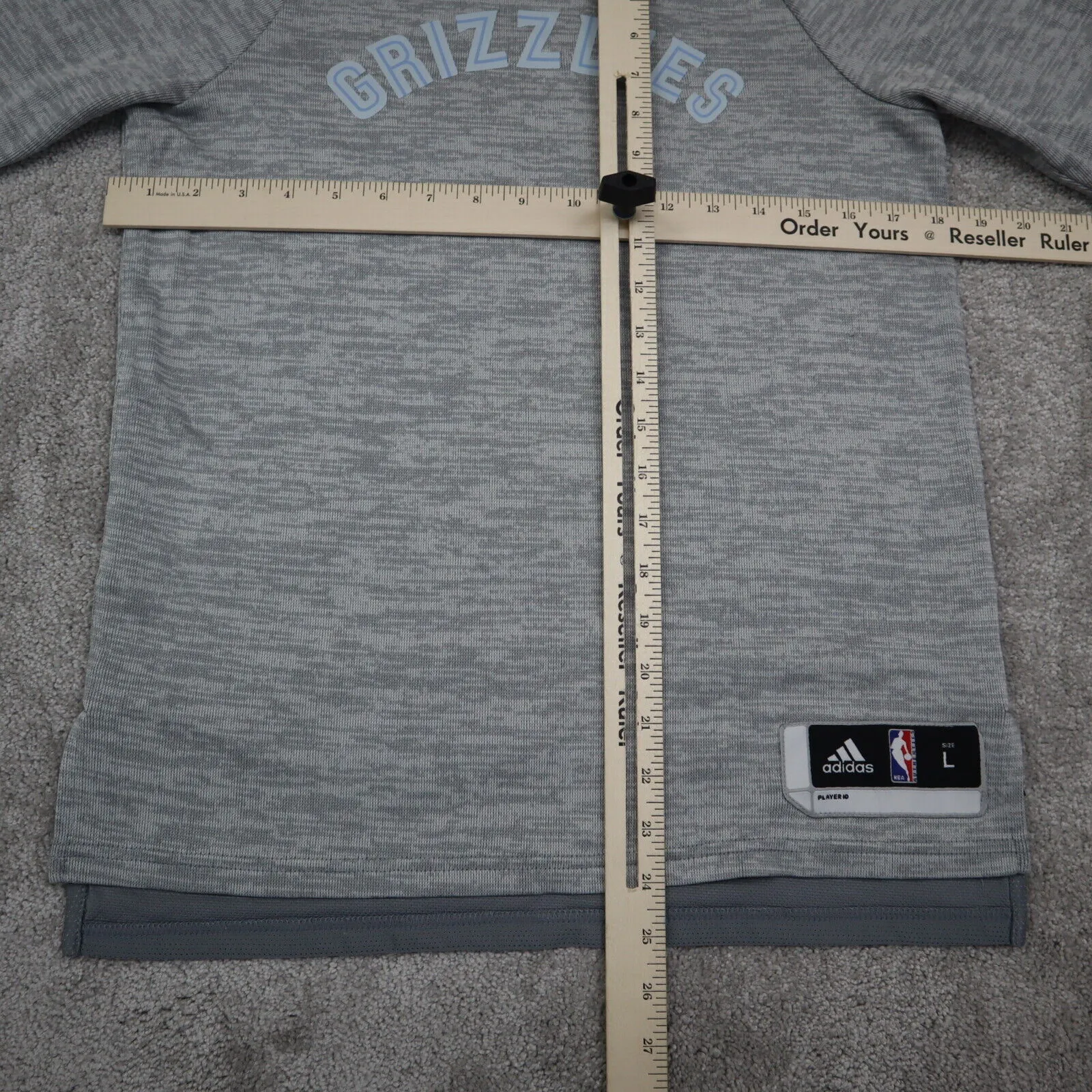 Adidas Grizzlies NBA Shirt Boys Large L Gray Short Sleeves Round Neck Sport Logo
