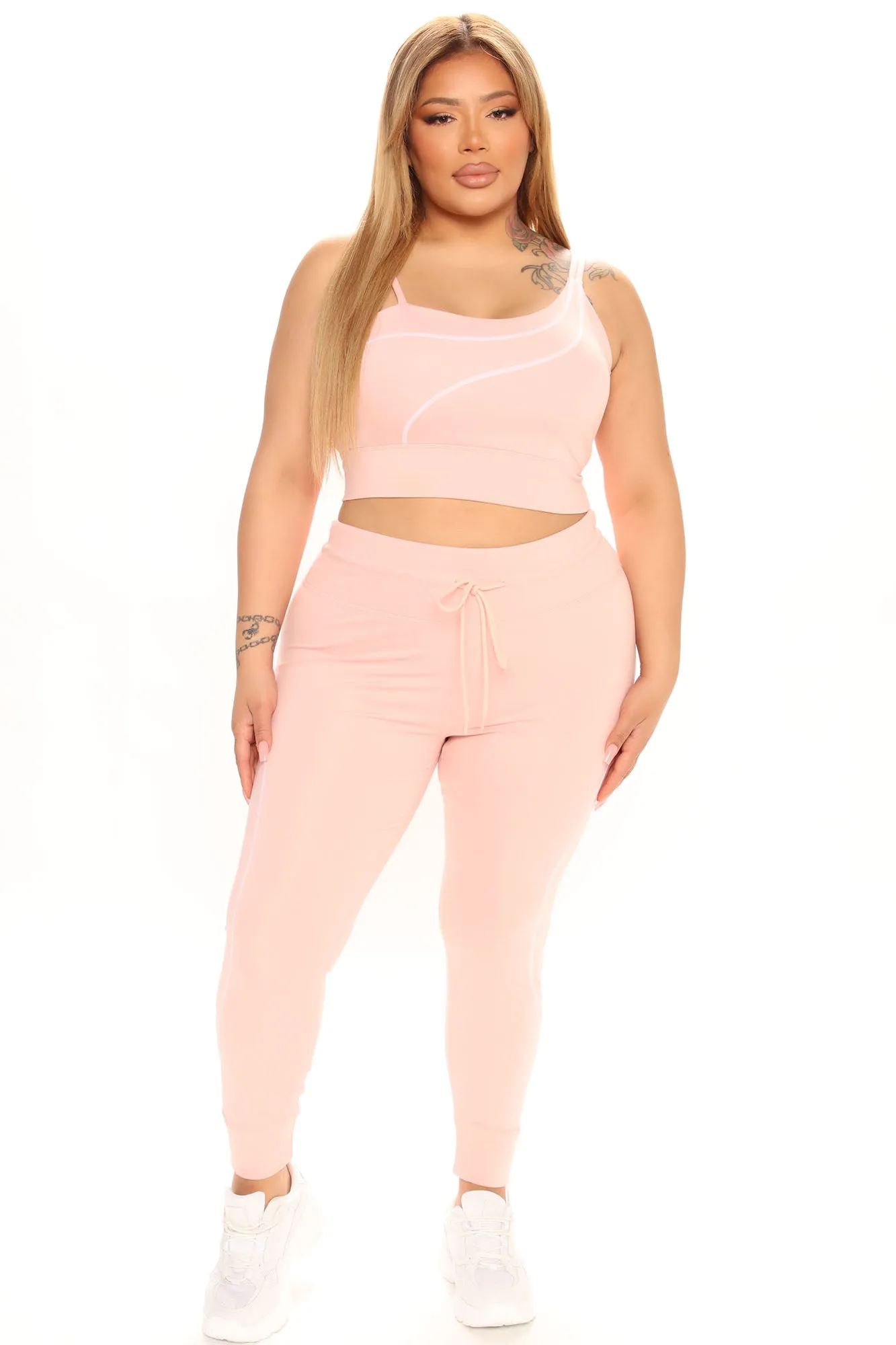All You Got Active Contrast Stitch Super Soft Sports Bra - Blush
