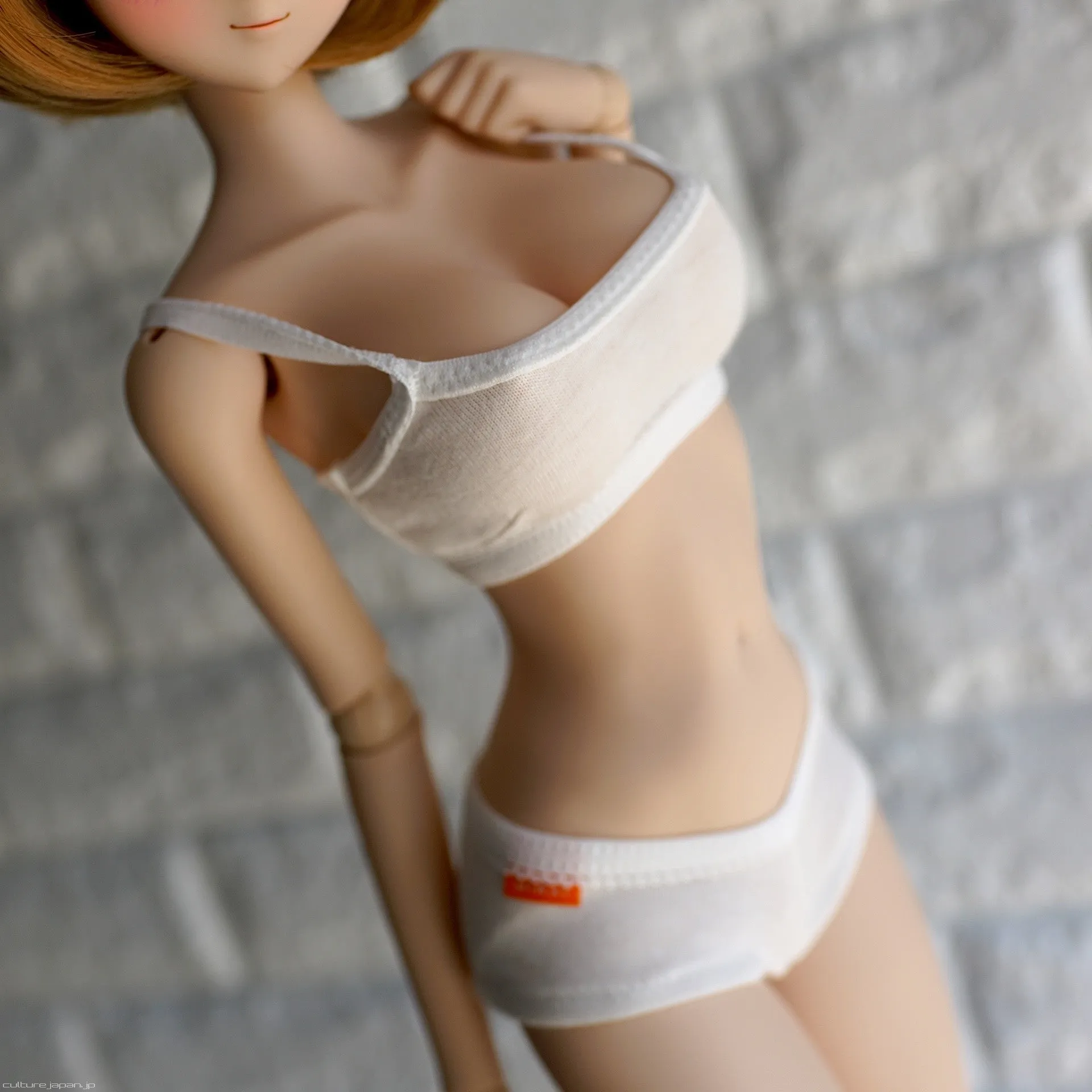 Sports Bra & Shorts Set (White)